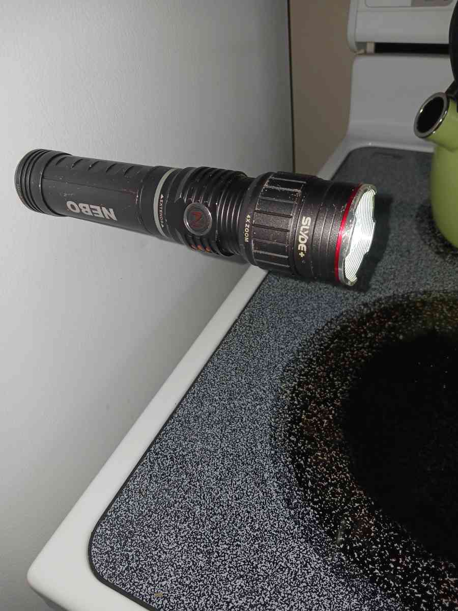 LED FlashlightWork Light  NEBO SLYDE  400 Lumens  6783 - Greer, South Carolina - FleaMarketBay