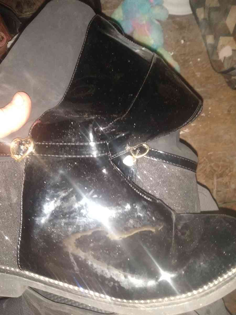 Nike and other shoes - Alicia, Arkansas