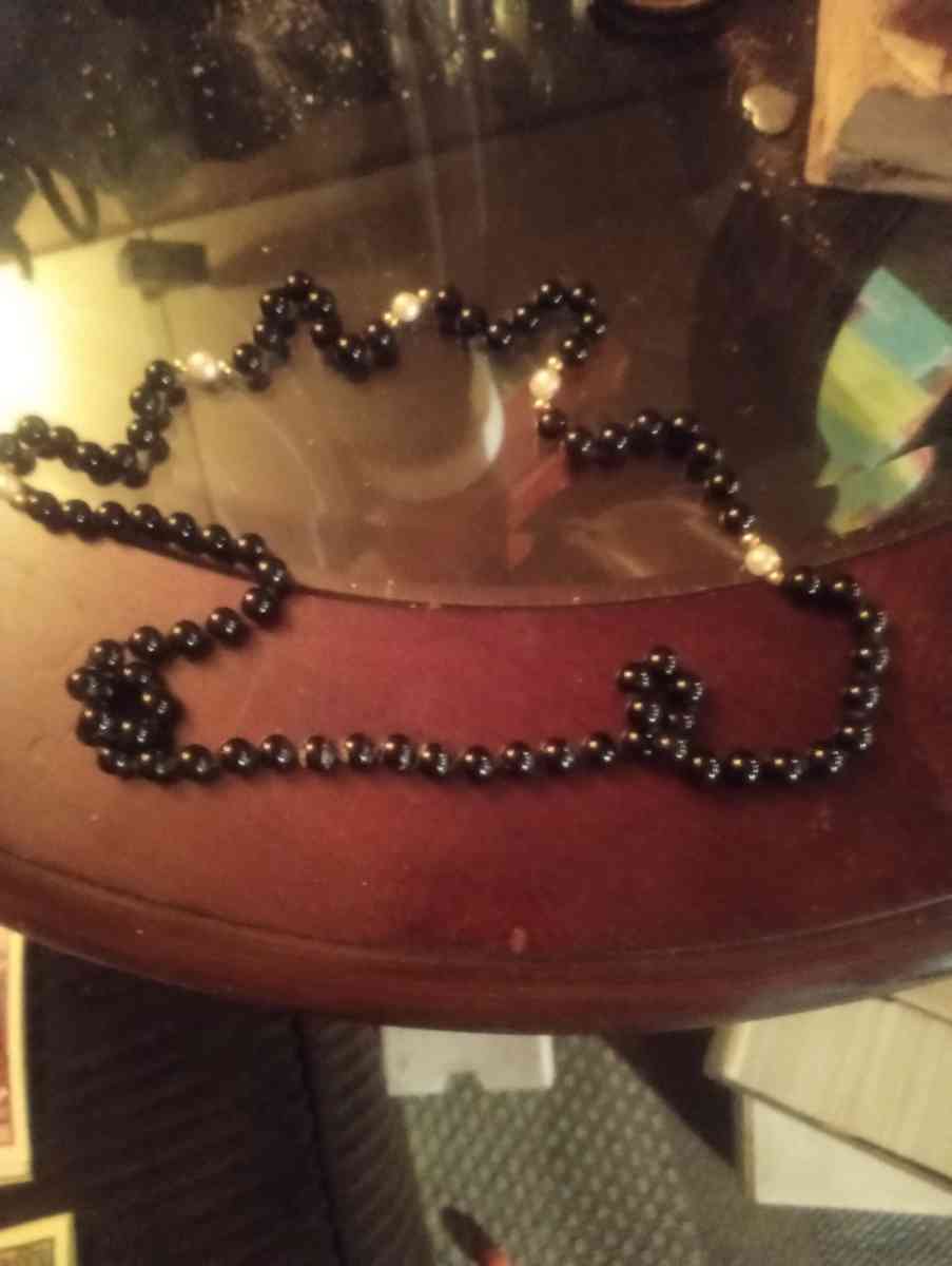 necklace black onyx 14 kgt gold - East Ellijay, Georgia - FleaMarketBay