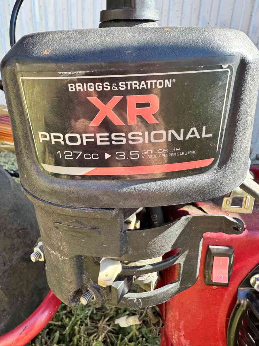 briggs nd stratton 127cc - Fort Myers, Florida - FleaMarketBay