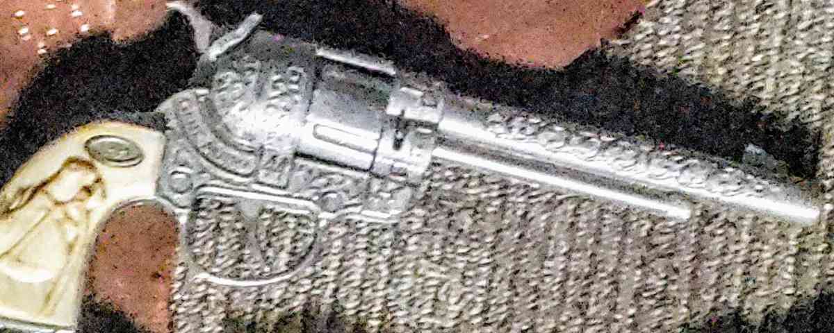 toy cap guns - Middletown, Indiana - FleaMarketBay