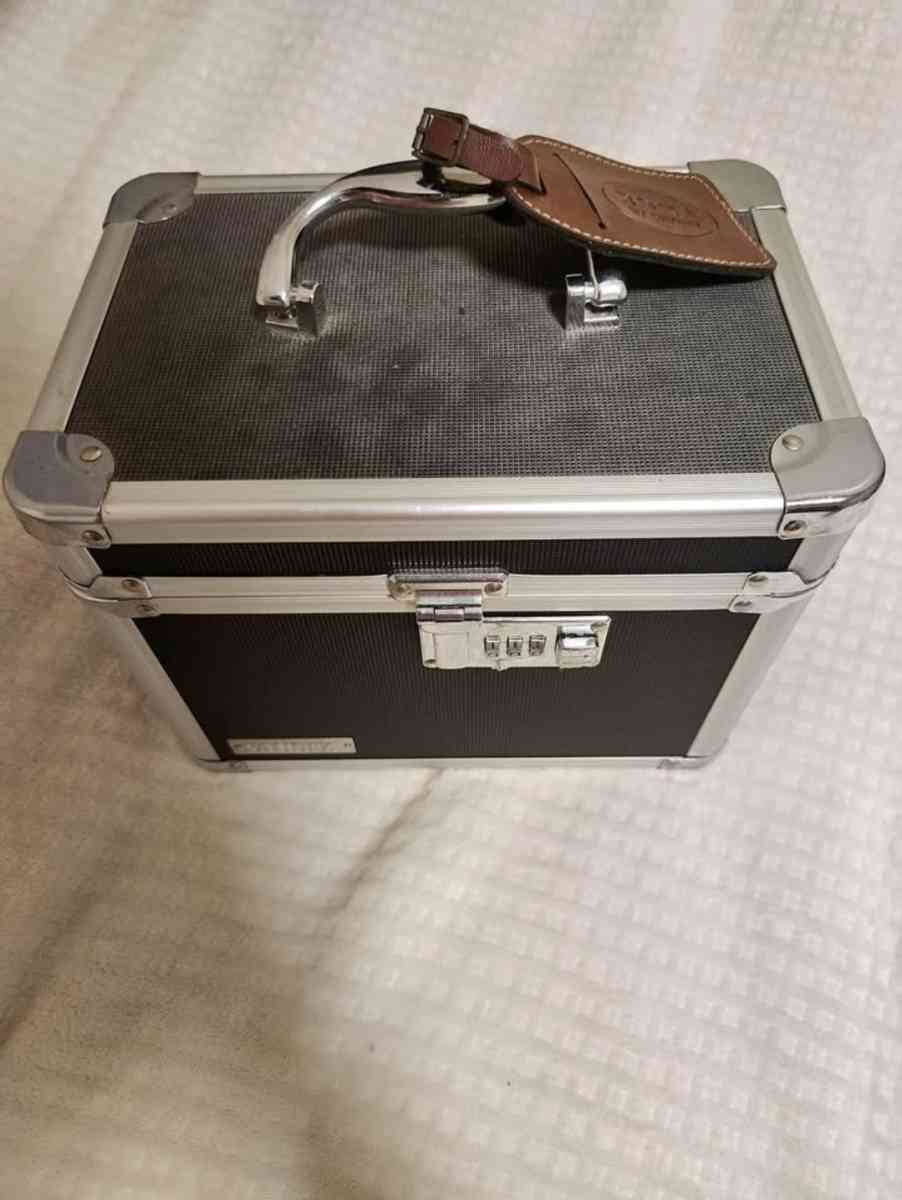 Unbranded Black and Silver Combination Lock Box - Kansas City, Missouri