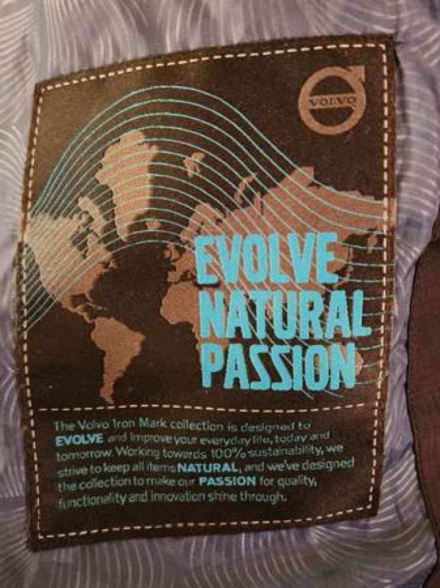 volvo jacket - Clinton, Massachusetts - FleaMarketBay