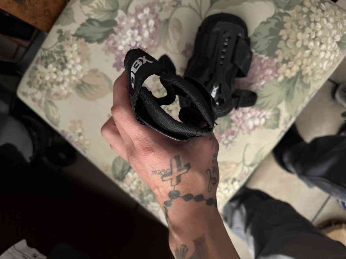 Riding gear - Aguila, Arizona - FleaMarketBay