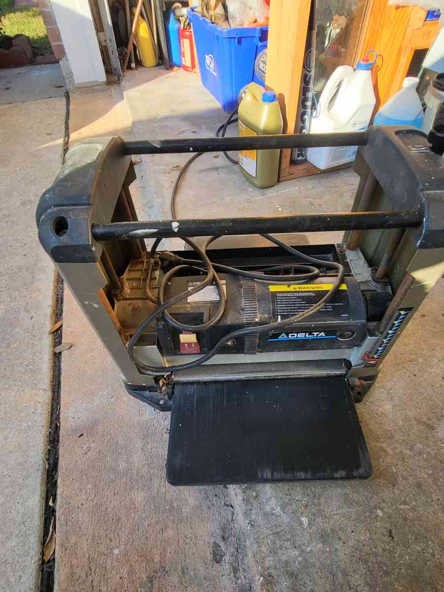 wood plainers is o really good Condition Work Asking for pri - Houston, Arkansas