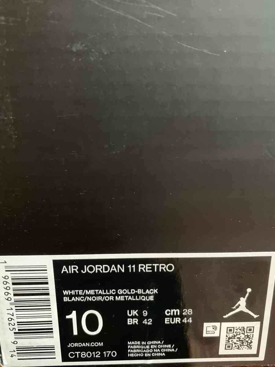 Jordan 11s - Belleville, Michigan - FleaMarketBay