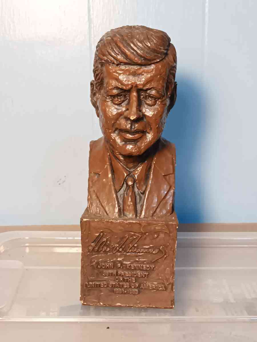 presidente Kennedy Geneesis Oricinal Edition 1973 s - Haralson, Georgia - FleaMarketBay