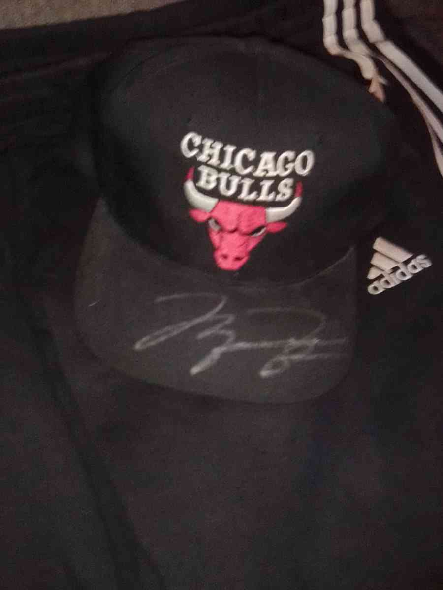 Michael Jordan signed autographed Chicago bulls hat - Houlton, Maine - FleaMarketBay