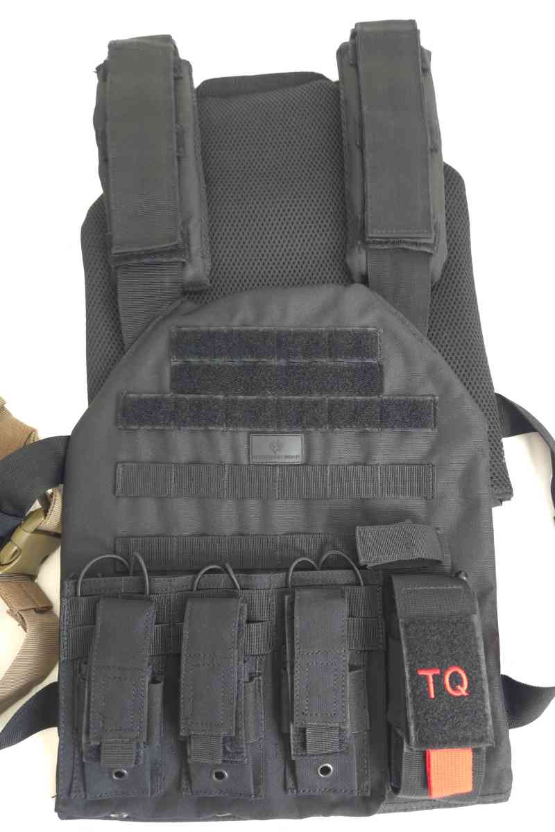 tactical vest - Los Angeles, California - FleaMarketBay