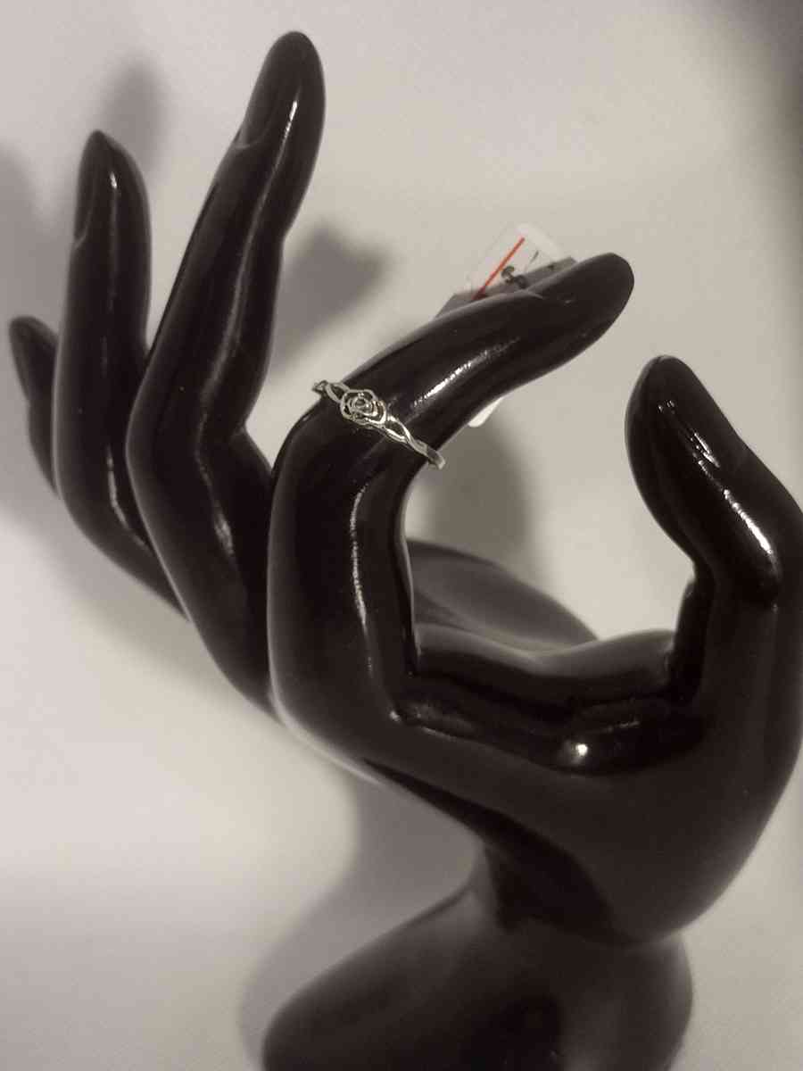 Silver Rose Ring - Roanoke, Virginia - FleaMarketBay
