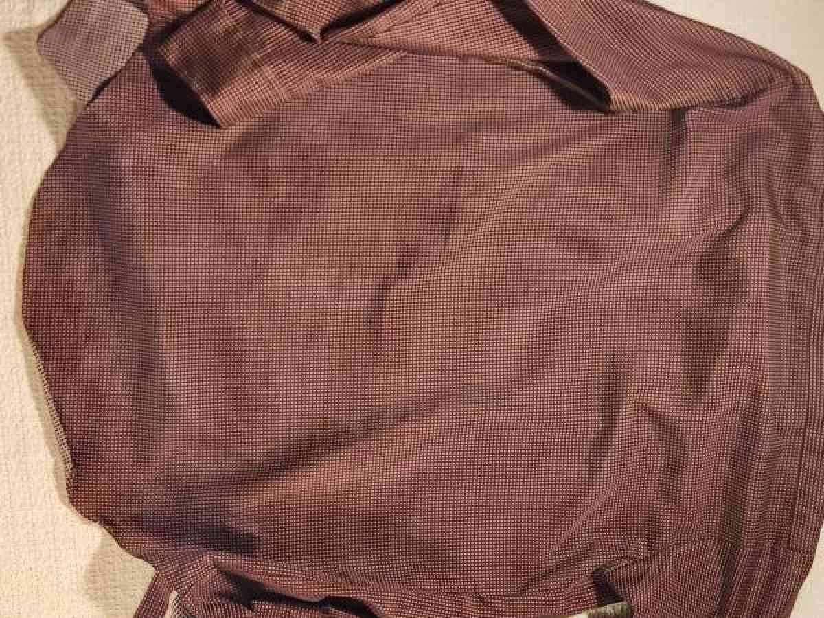 red button up dress shirt - Clinton, Massachusetts