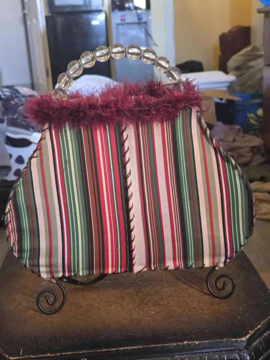 Red Feather Trim Acrylic Tassels Purse Shape with Beaded Han - Tavares, Florida - FleaMarketBay