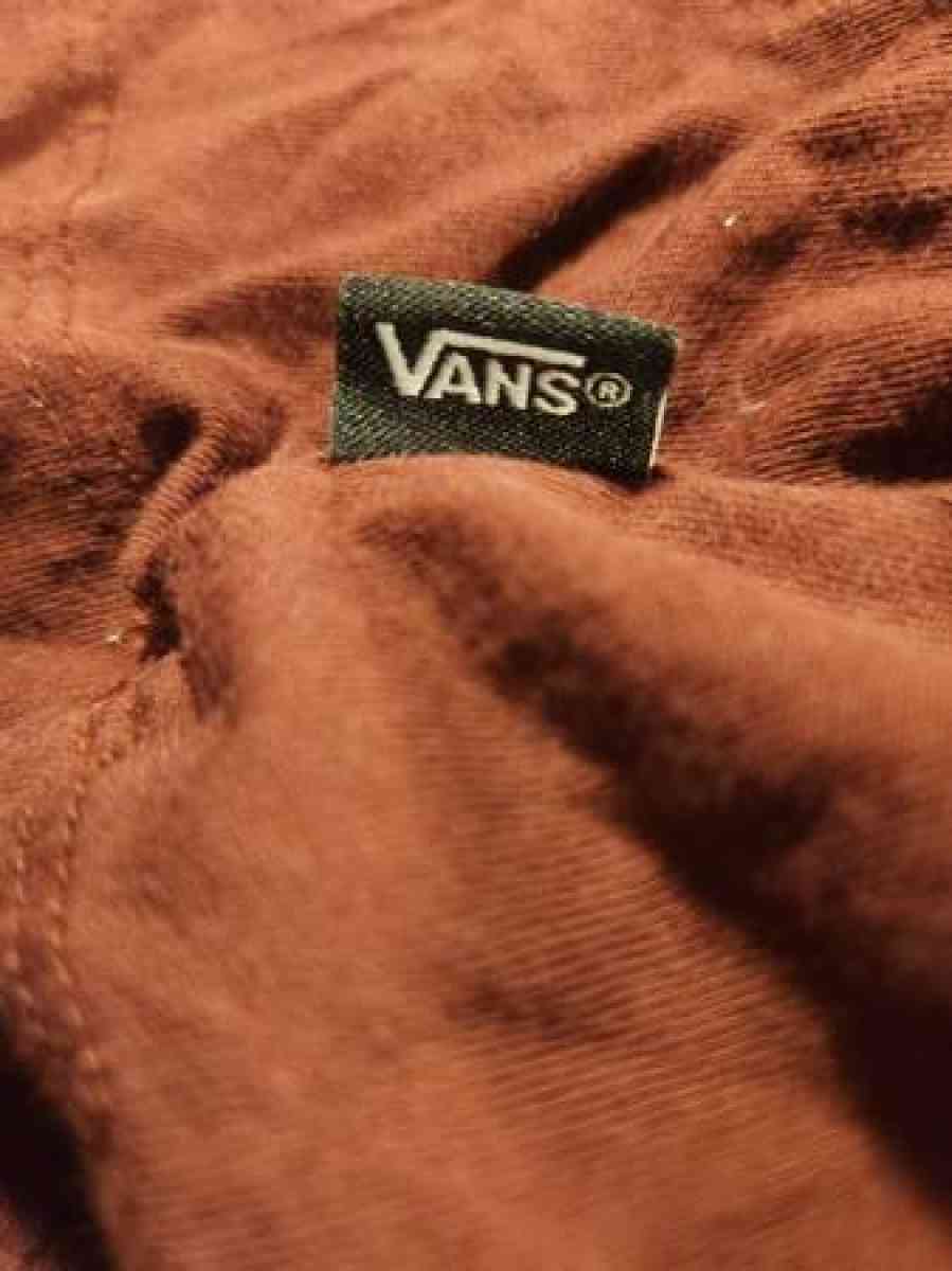 vans longsleeve shirt - Clinton, Massachusetts - FleaMarketBay