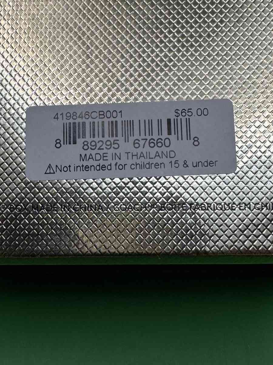 2043HCRA Beautiful Coach Classic Drop Ear Rings NWT In Origi - Gallatin, Tennessee - FleaMarketBay