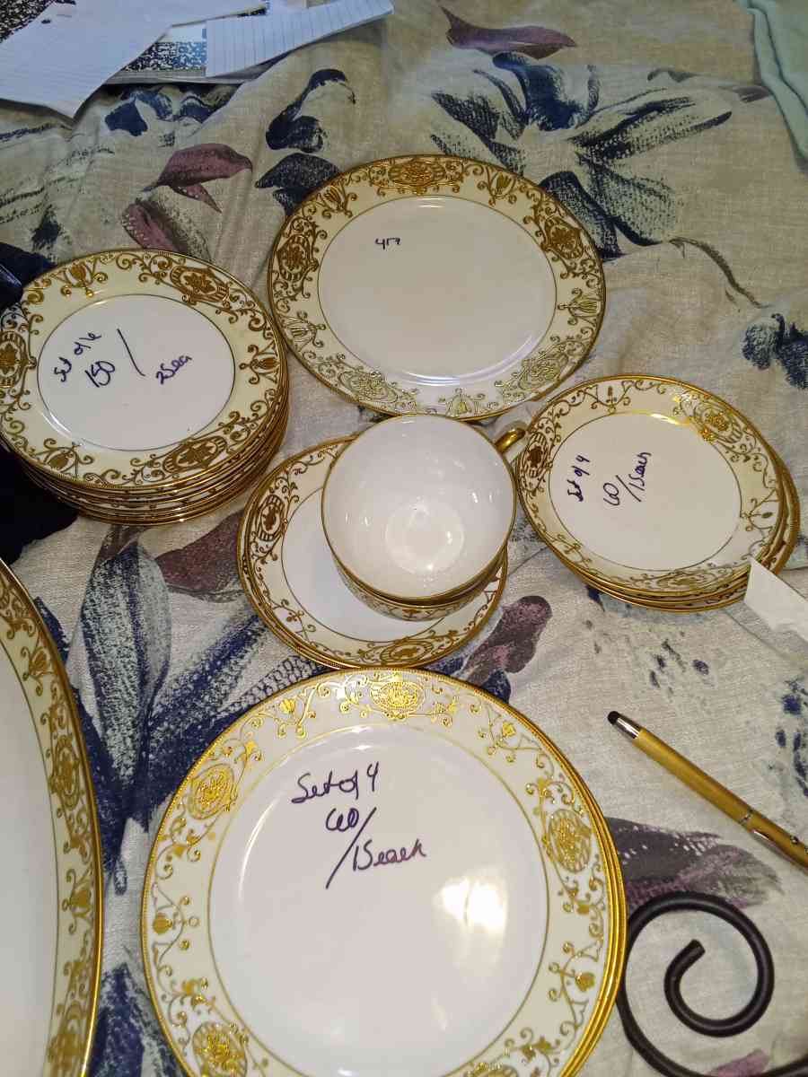 Mix of Noritake and Nippon China - Avon Park, Florida - FleaMarketBay