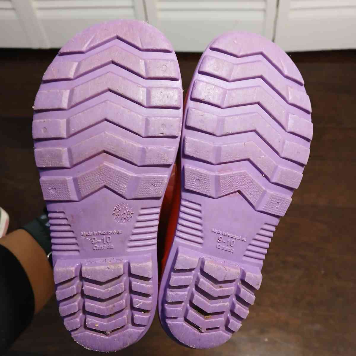 Girls Toddler Rain Boots size 9 to 10 - Indianapolis, Indiana - FleaMarketBay