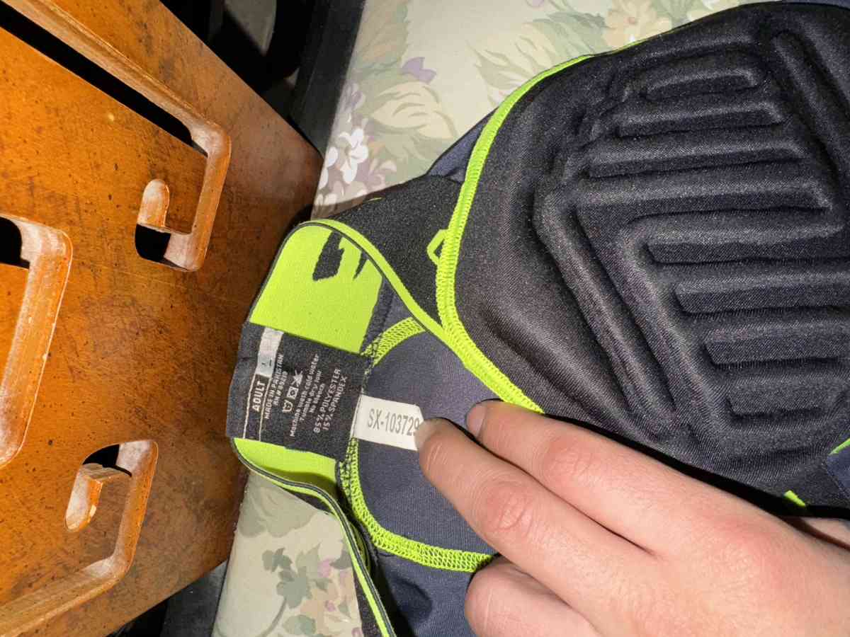 Riding gear - Aguila, Arizona - FleaMarketBay