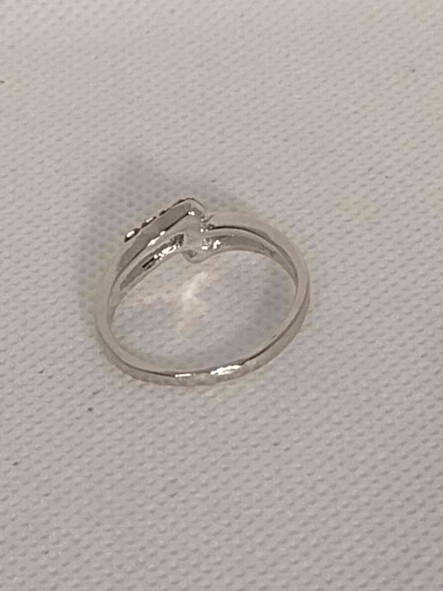 Red White Silvery Ring - Roanoke, Virginia - FleaMarketBay