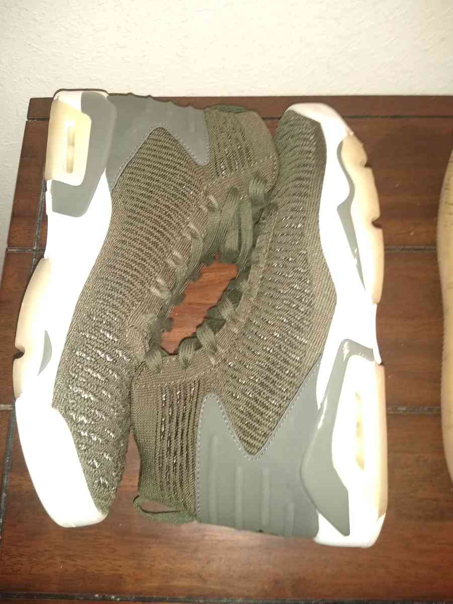 shoes - Everett, Washington - FleaMarketBay