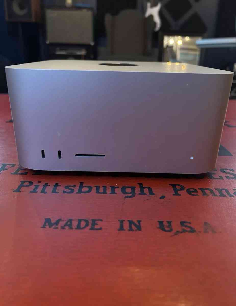 Apple Mac Studio M1 Max 10Core 64GB RAM 1TB SSD 32Core GPU E - Alicia, Arkansas - FleaMarketBay