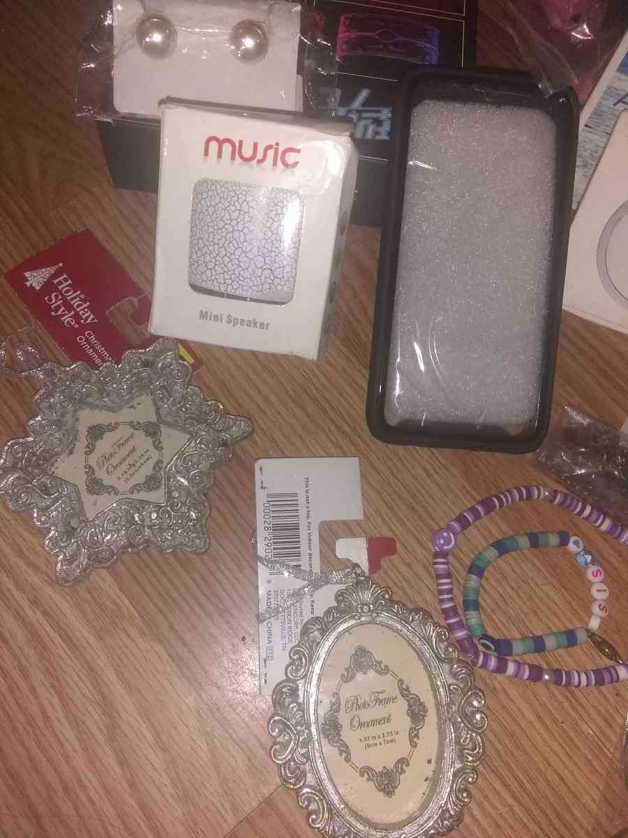 womens Christmas gift basket - Pensacola, Florida - FleaMarketBay