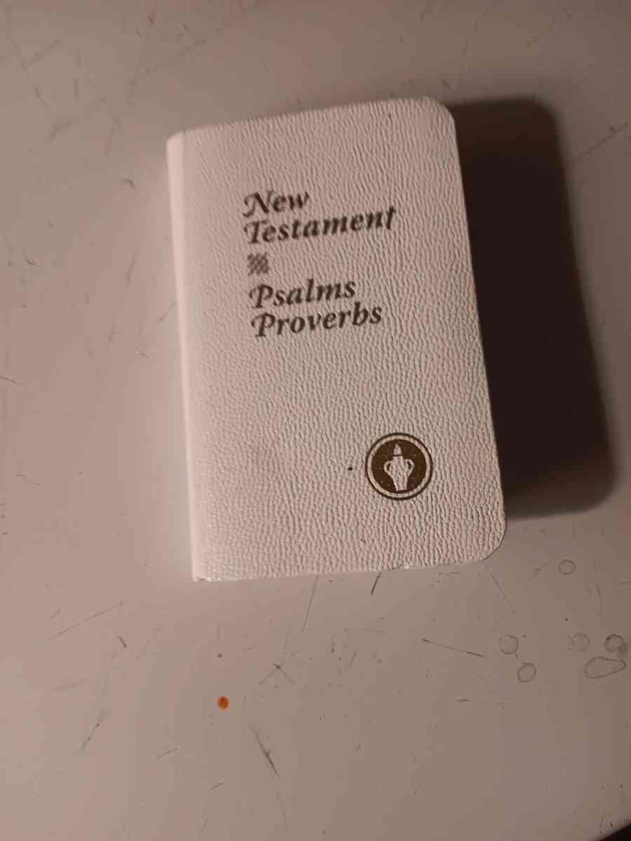 new testament psalms proverbs mini book - Jermyn, Pennsylvania