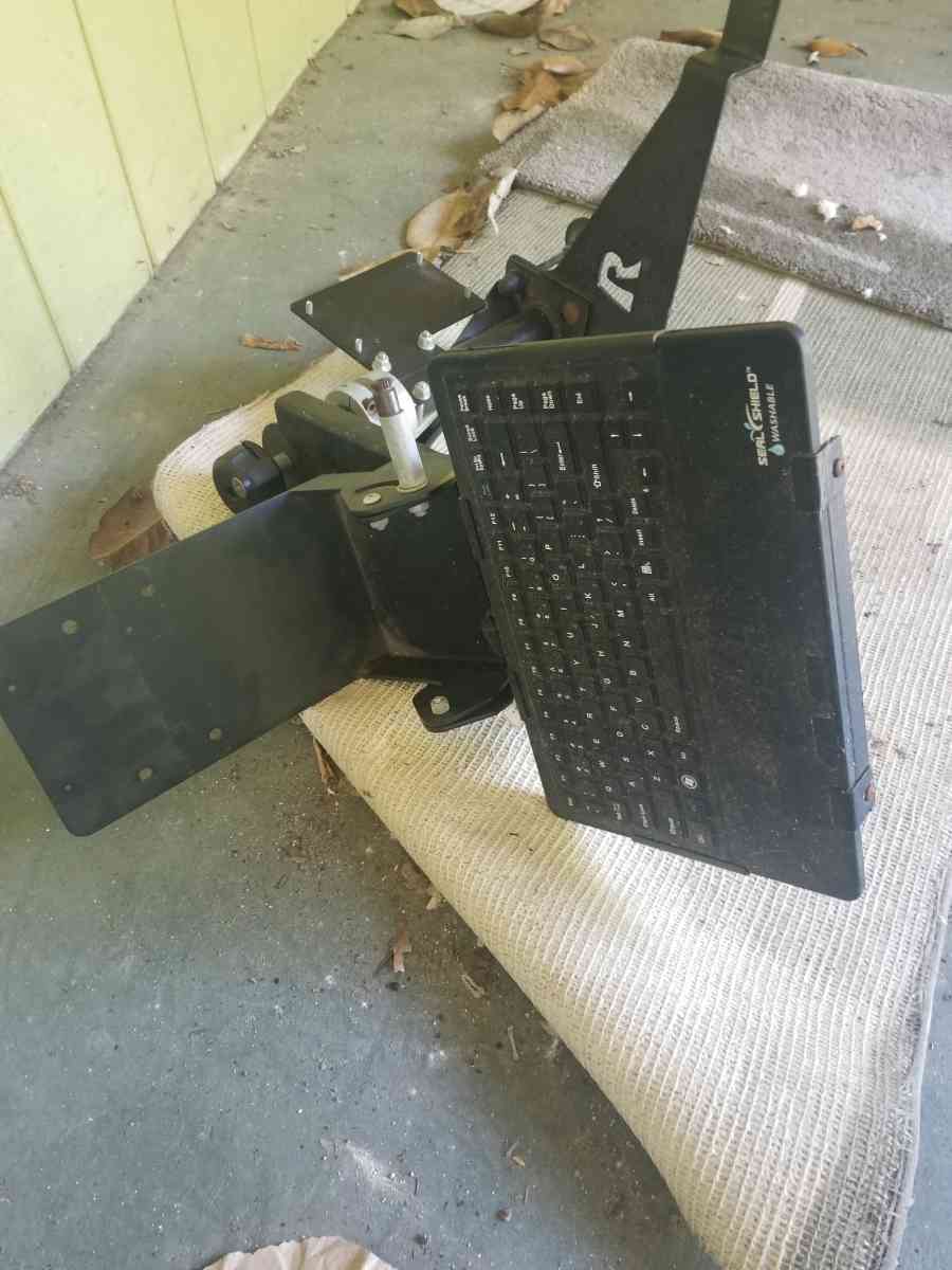 laptop stand for automobile - Pensacola, Florida - FleaMarketBay