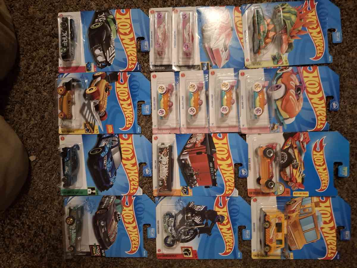 hot wheels - Reidsville, North Carolina - FleaMarketBay