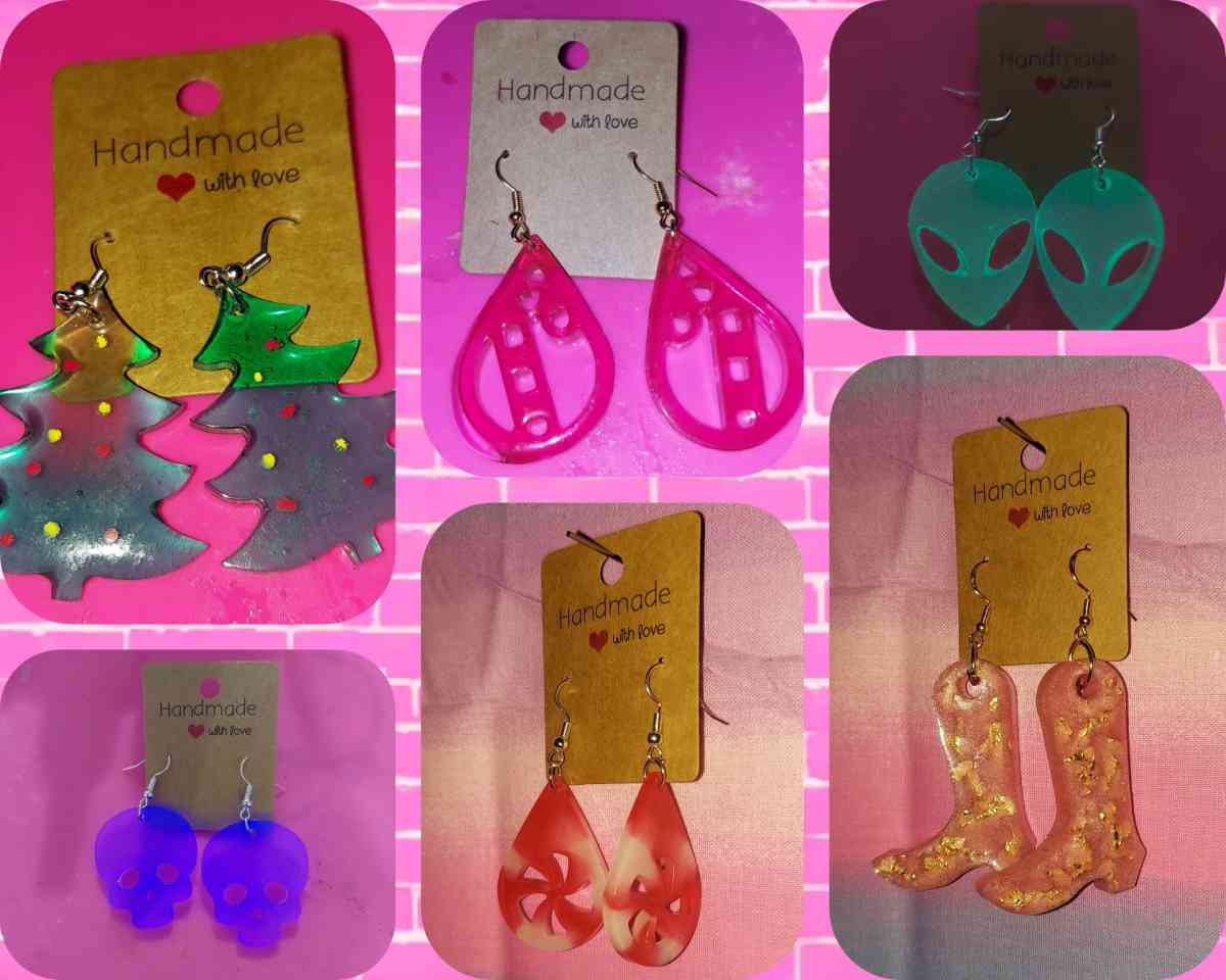 Hypoallergenic earrings and keychains - Macclenny, Florida