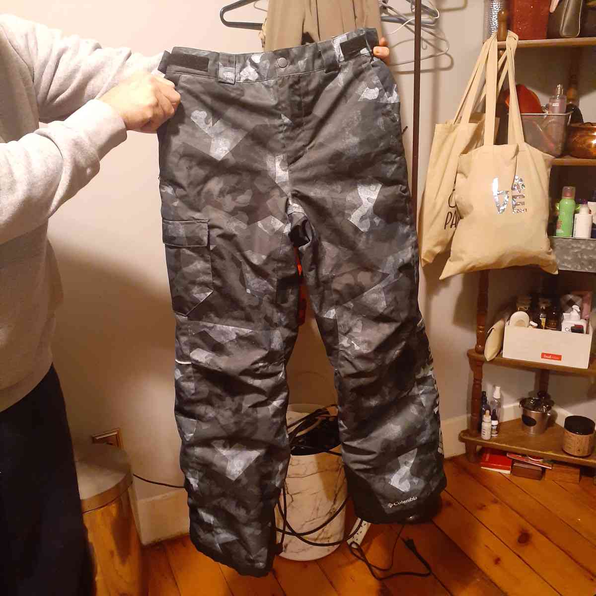 Columbia snow pants - Washington, Pennsylvania - FleaMarketBay