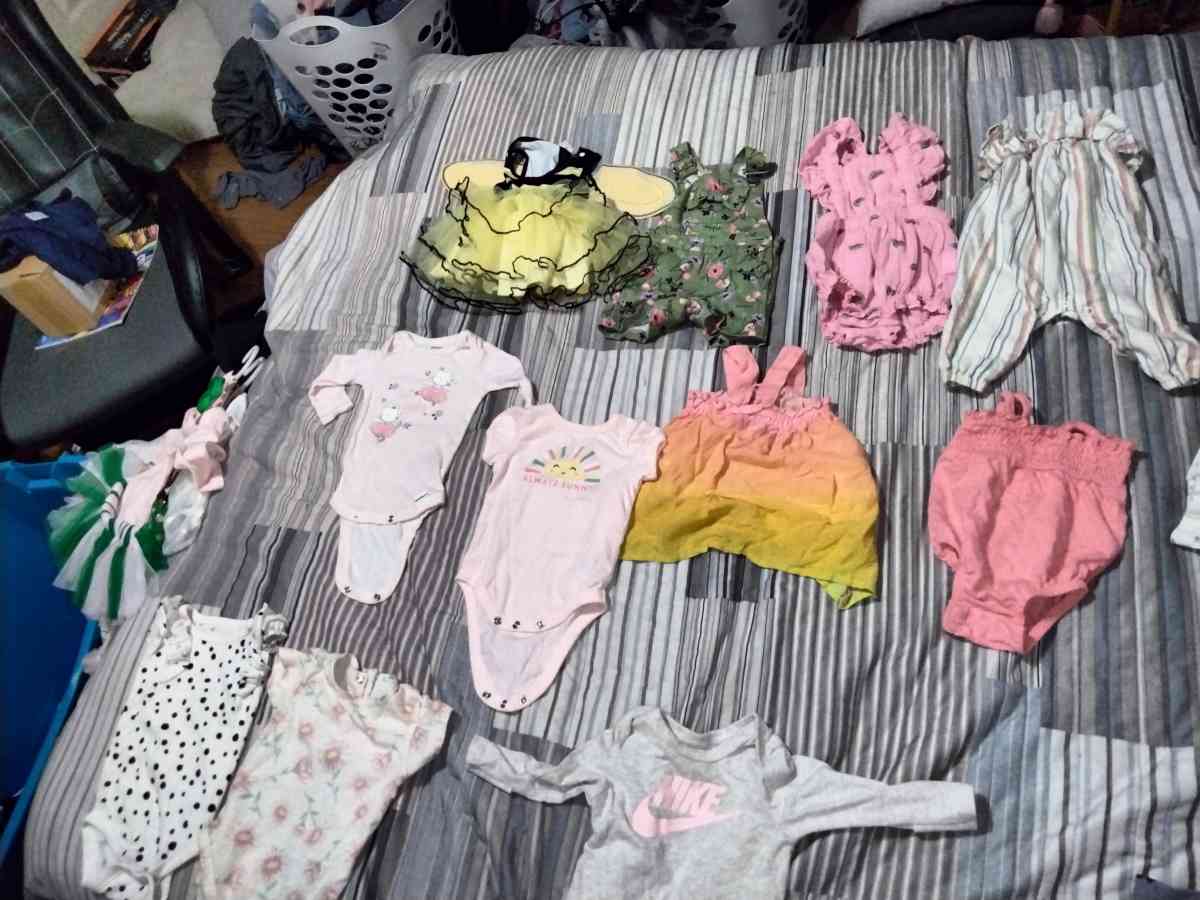 0 to 3 months old girl clothes - Tampa, Florida - FleaMarketBay