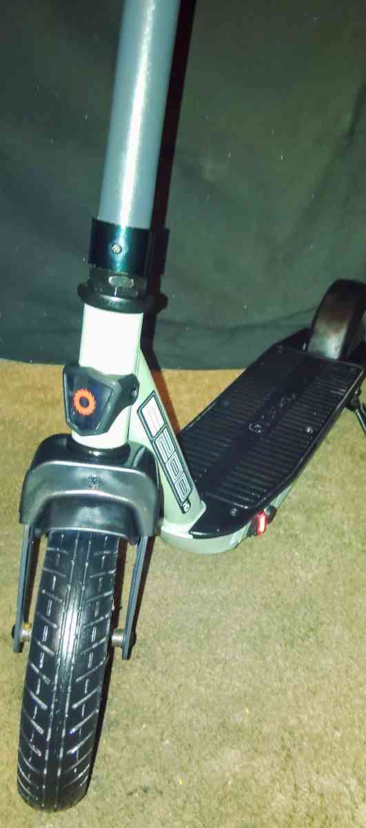 razor electric scooter HDe200 - Kent, Washington - FleaMarketBay