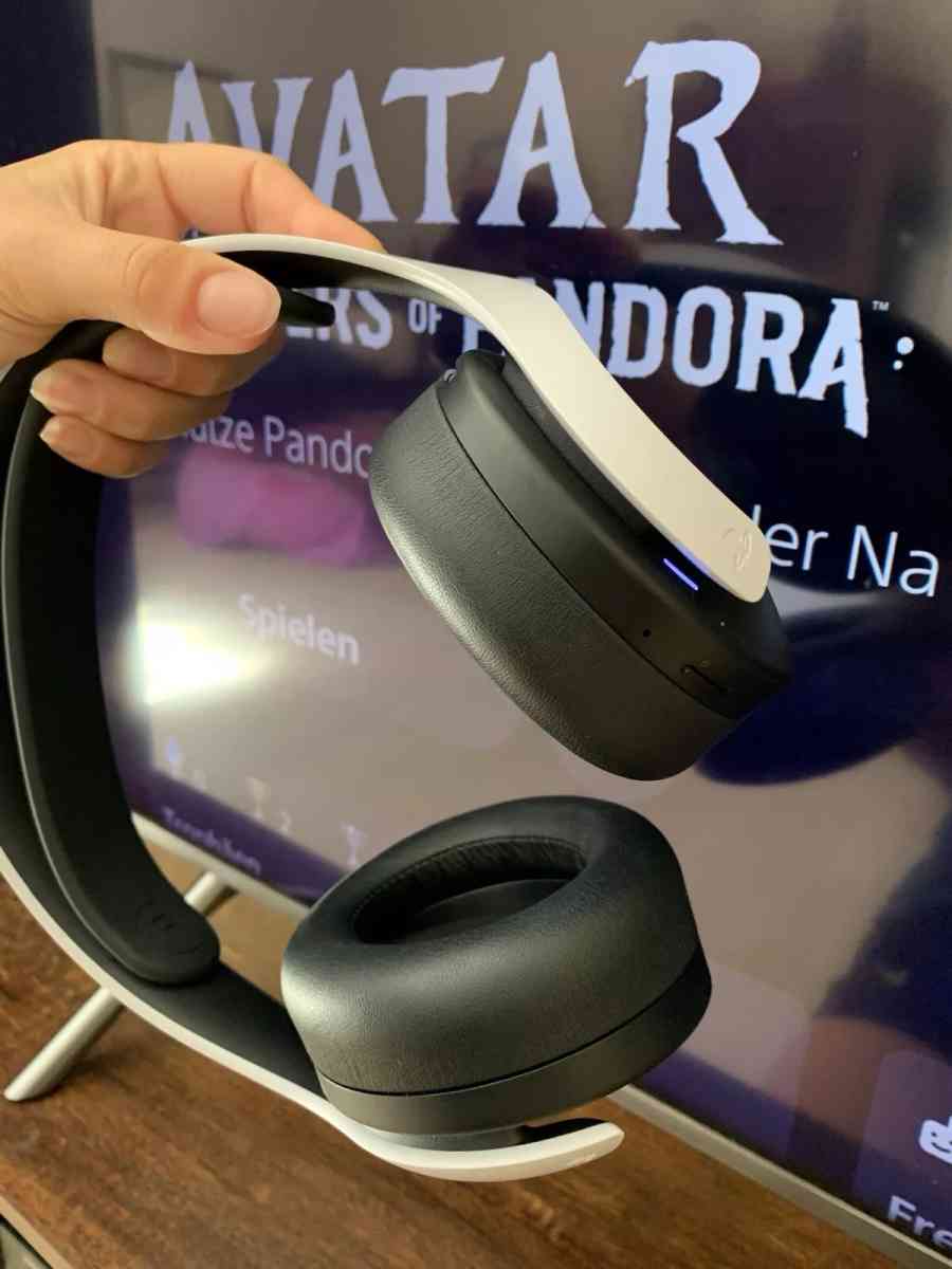 PlayStation 5 Disc 825 GB Controller Pulse 3DHeadset 2 Games - Albany, New York - FleaMarketBay