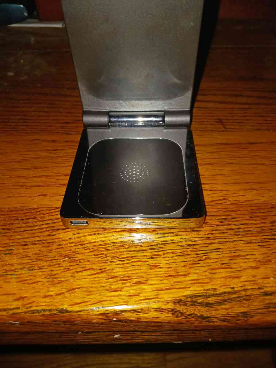PASSPORT  WIRELESS CHARGING STATION - Greer, South Carolina - FleaMarketBay