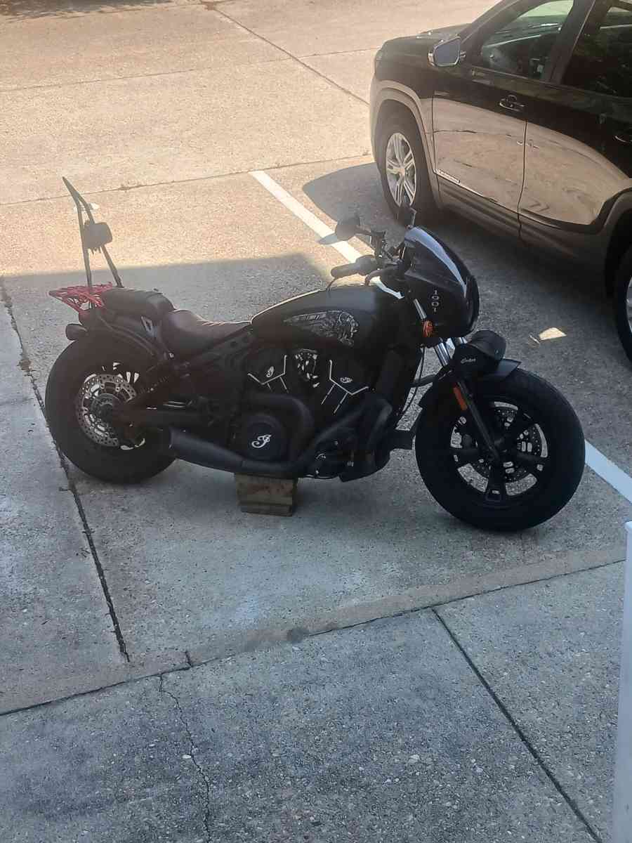 2021 Indian Scout bobber 60 - Norfolk, Virginia - FleaMarketBay