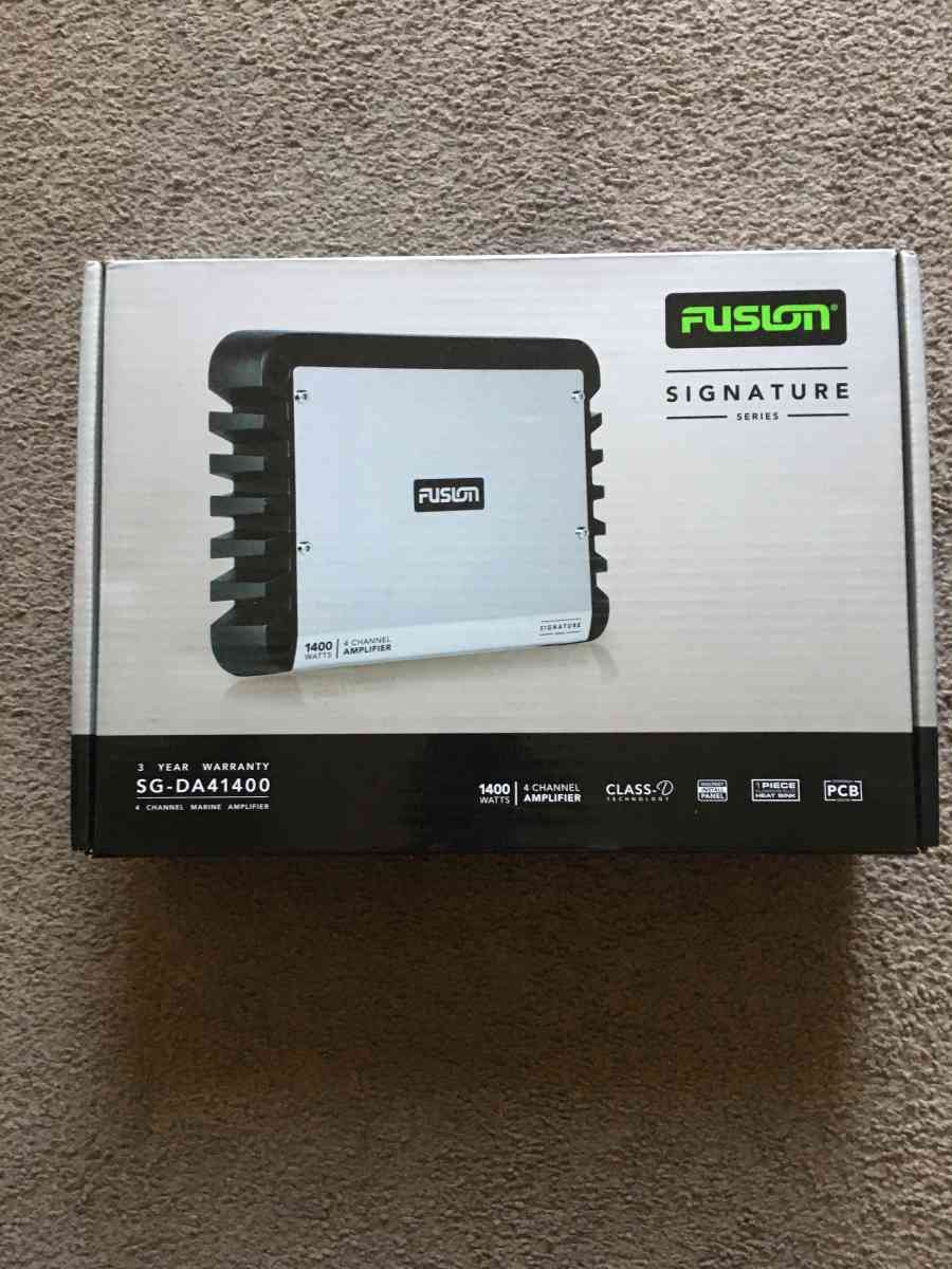 Brand new Fusion Amp 4 channel 1400 watt - Newport Beach, California