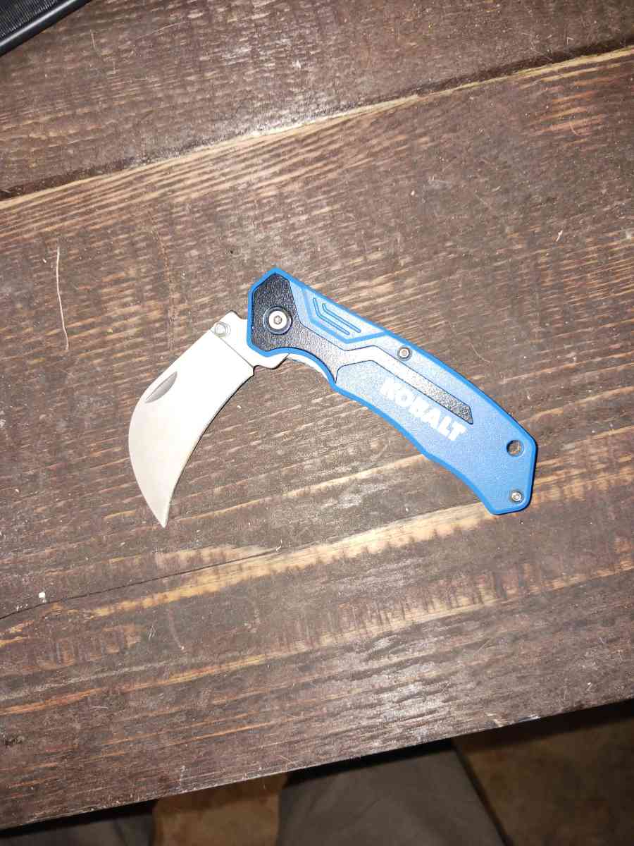 Kobalt Hawkbill blade pocketknife - Greer, South Carolina - FleaMarketBay