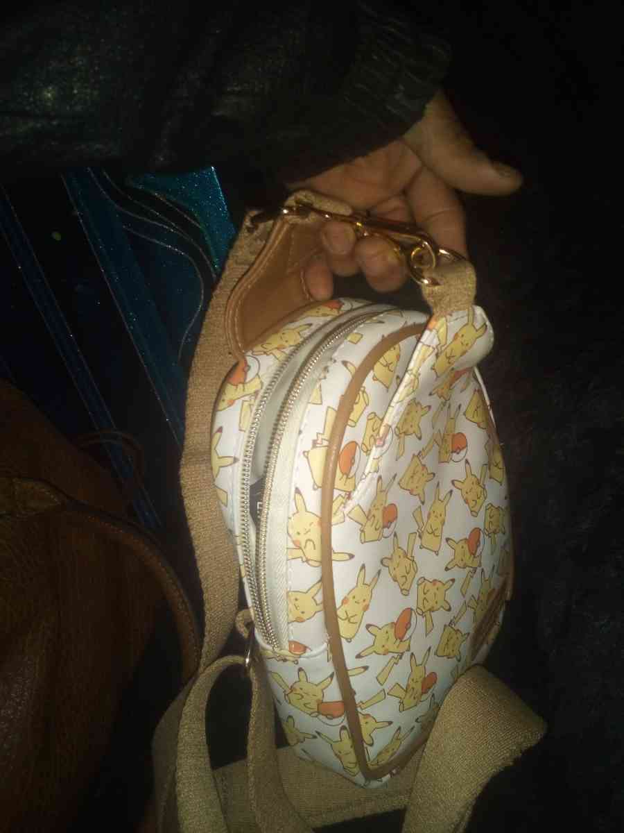 Bloworld Pikachu Electric type sling purse - Albuquerque, New Mexico - FleaMarketBay