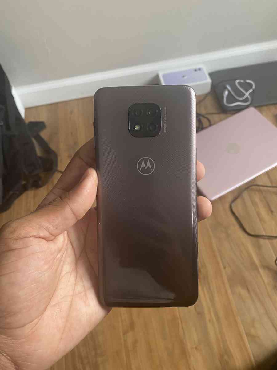 Samsung Motorola 2021 - East Pittsburgh, Pennsylvania - FleaMarketBay