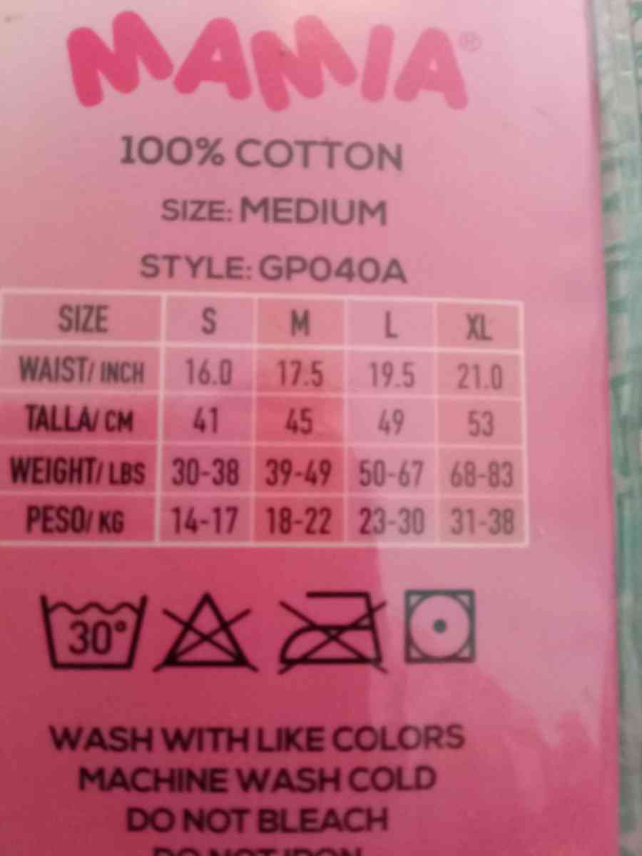 girl brief mamla on the back size - Cleveland, Ohio - FleaMarketBay