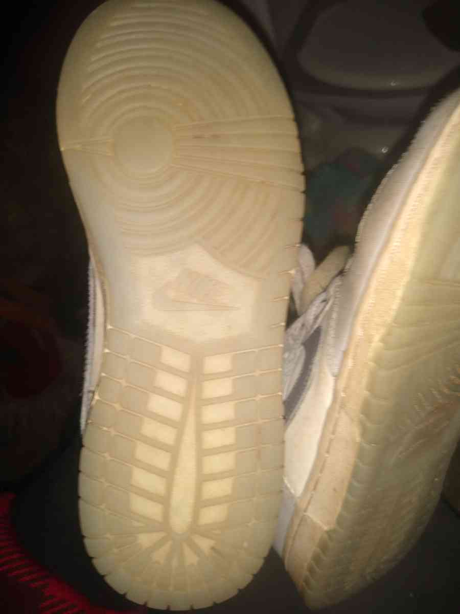 Nike shoes - Alicia, Arkansas - FleaMarketBay