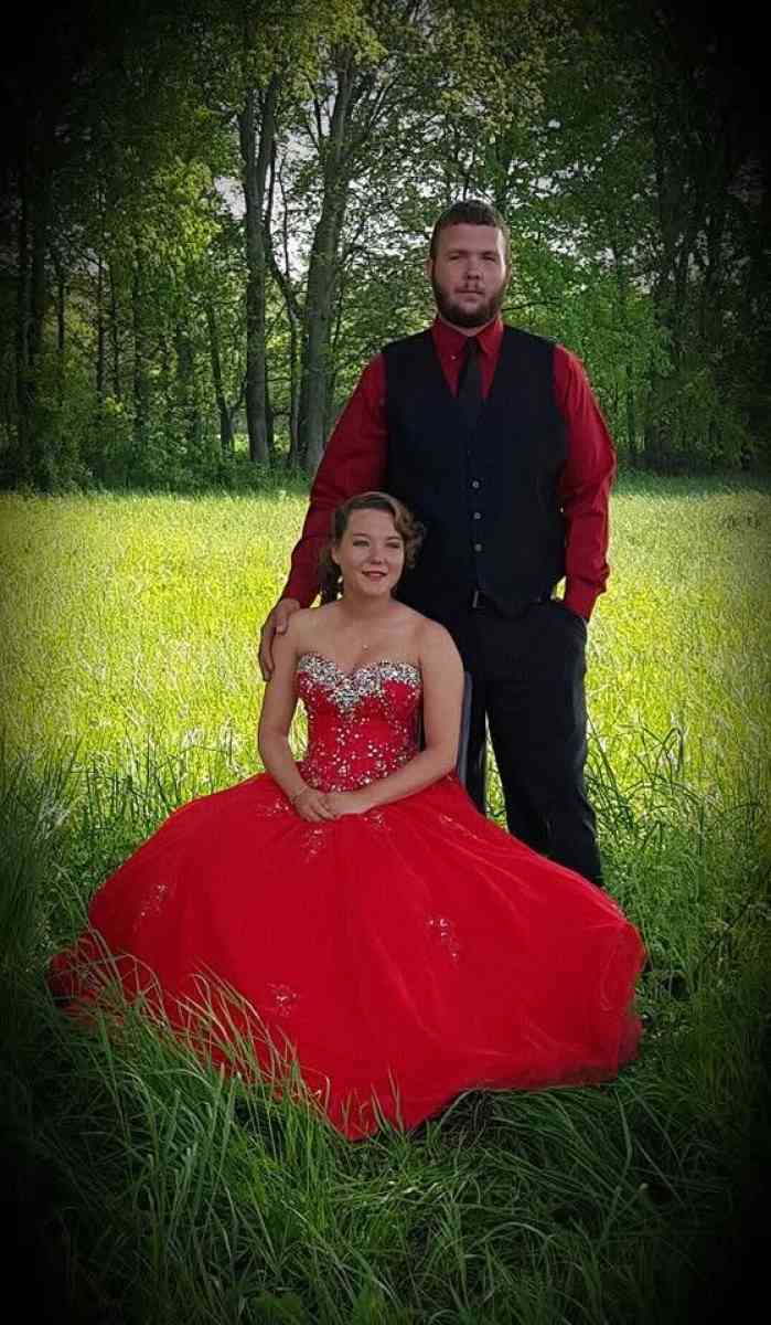 Prom Quinceanera Dress - Adolphus, Kentucky - FleaMarketBay