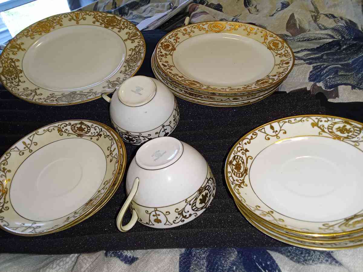 Mix of Noritake and Nippon China - Avon Park, Florida - FleaMarketBay