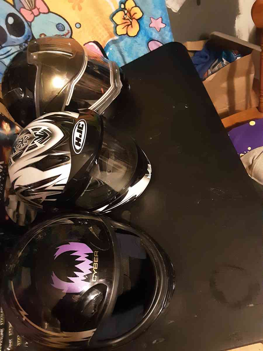 motorcycle helmets and hats - Rome, New York - FleaMarketBay