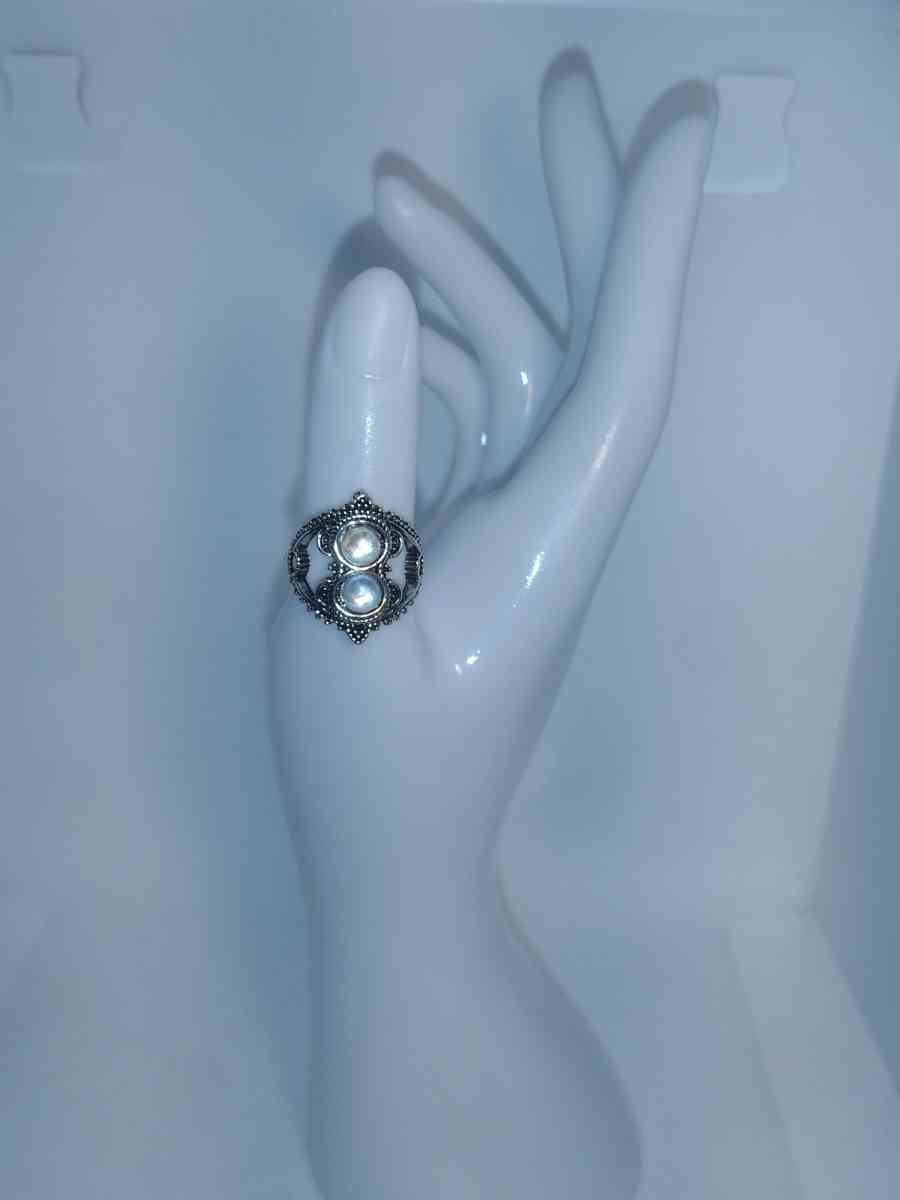 Double Mint Ring - Roanoke, Virginia - FleaMarketBay