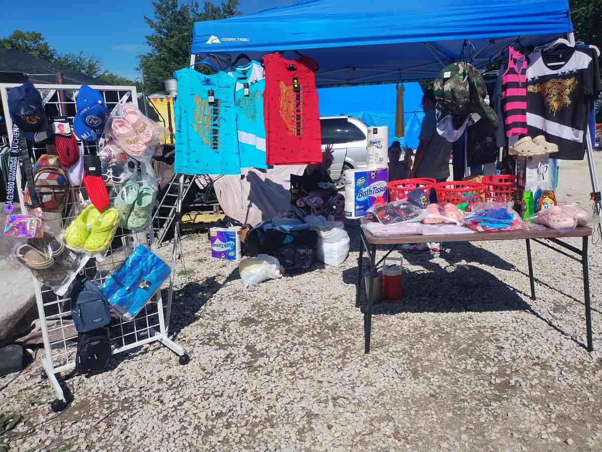 ropa nueva - Lehigh Acres, Florida - FleaMarketBay