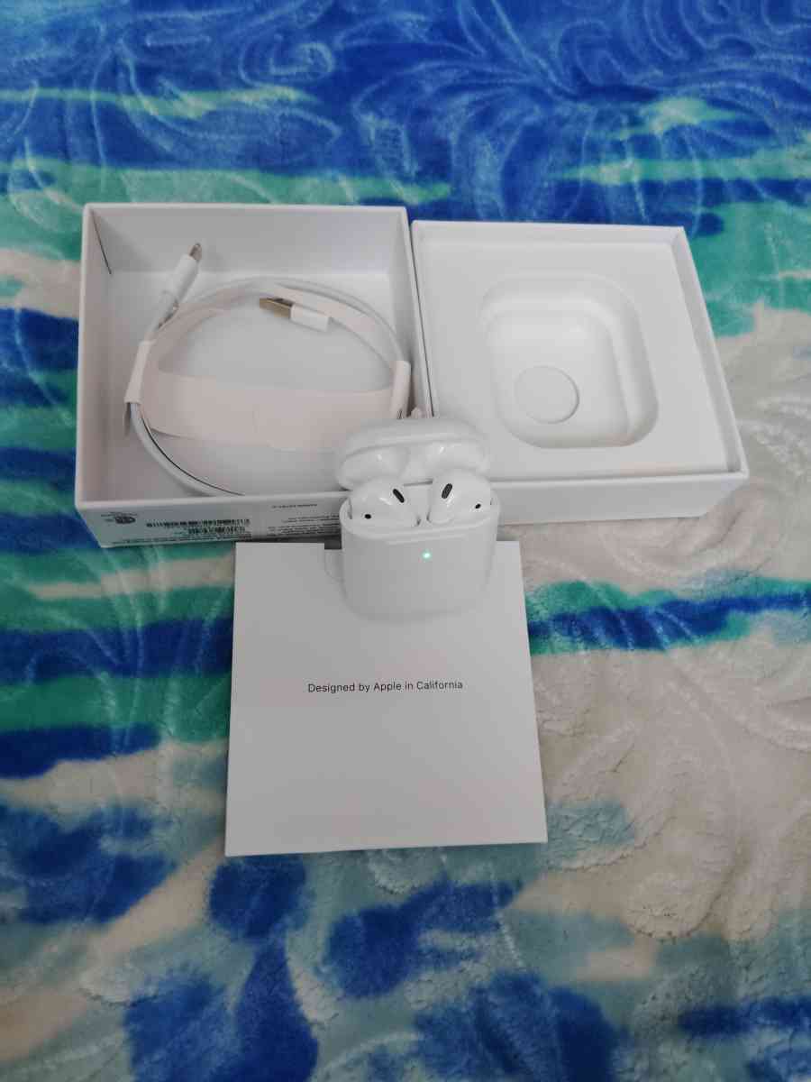 airpods 2nd gen - Long Beach, California