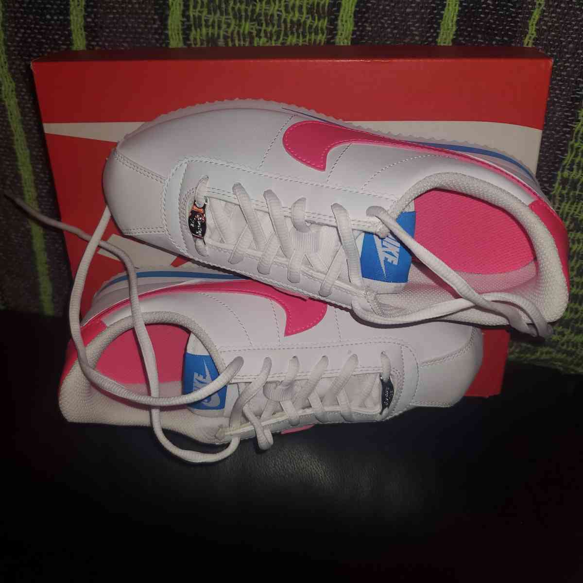 rare nike cortez - Sun City, Arizona - FleaMarketBay