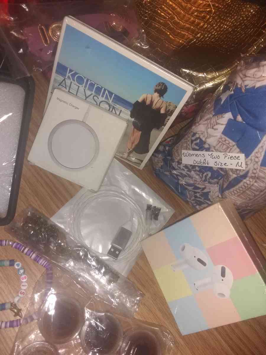 womens Christmas gift basket - Pensacola, Florida