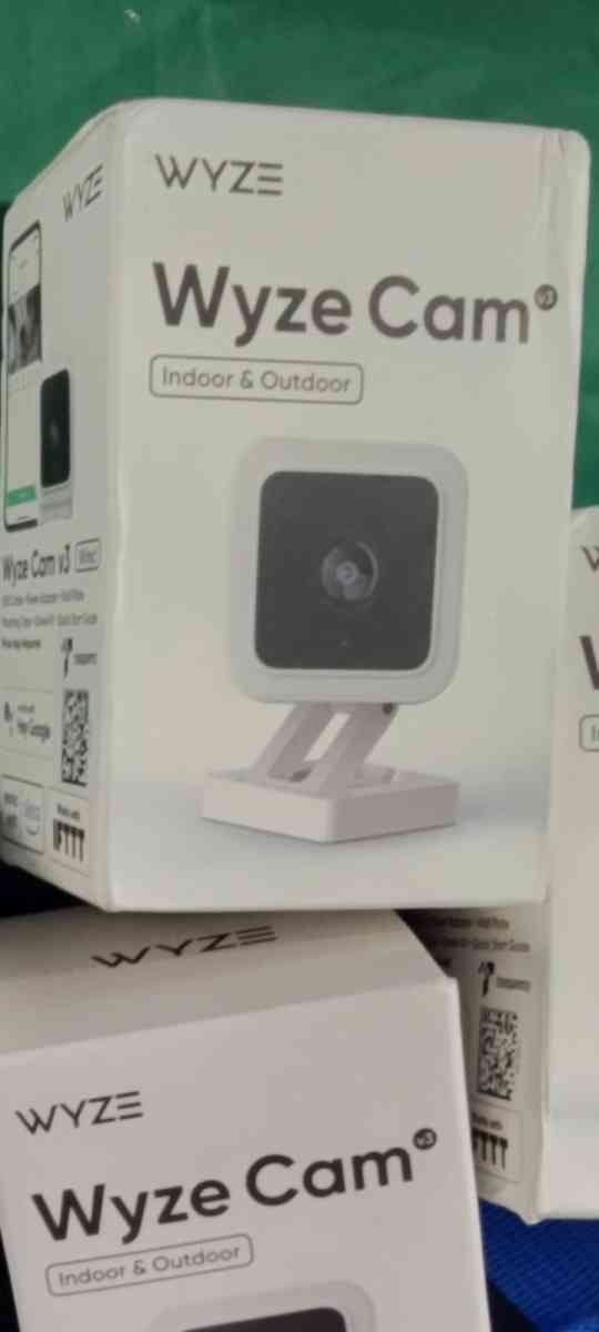 4 Wyze Security Cameras